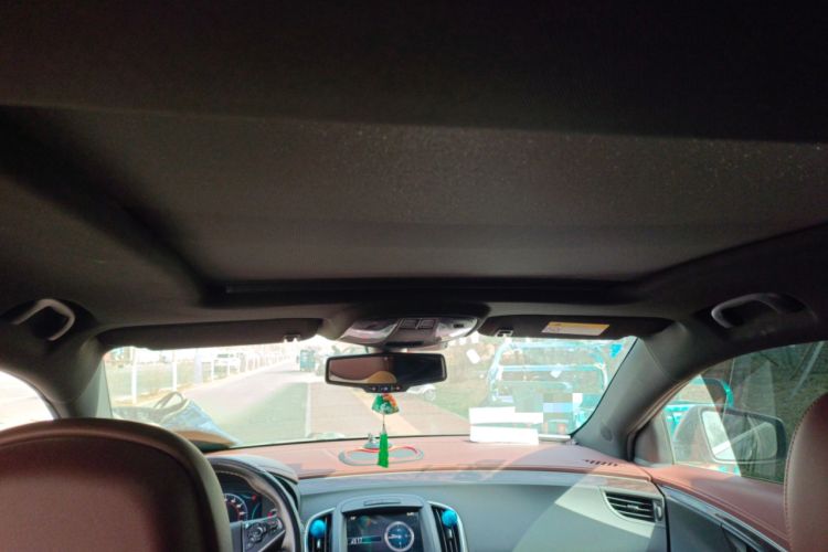 Used Buick LaCrosse 2013 2.4L SIDI Luxury Comfort Edition Headliner