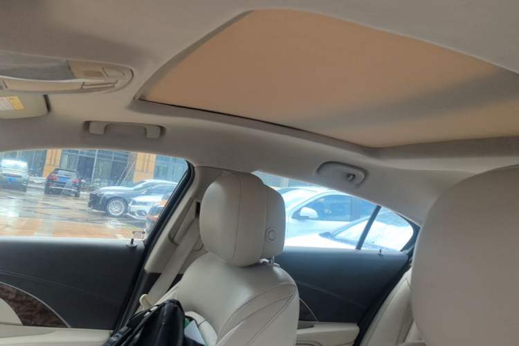 Used Buick LaCrosse 2013 2.4L SIDI Leading Comfort Version Headliner