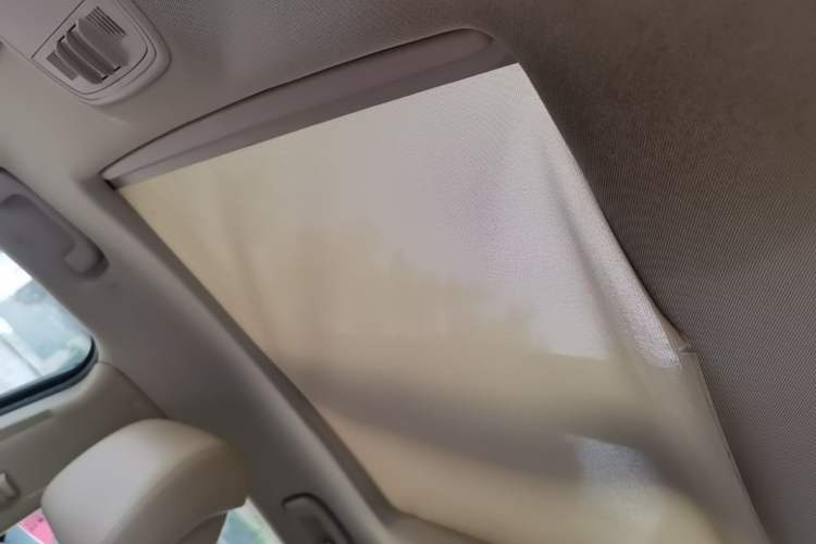 Used Buick LaCrosse 2013 2.4L SIDI Elite Comfort Version Headliner