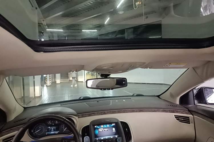 Used Buick LaCrosse 2013 2.0T SIDI Technology Version Headliner