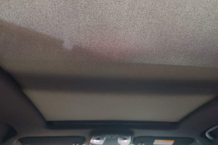 Used Buick LaCrosse 2013 2.4L SIDI Elite Comfort Version Headliner