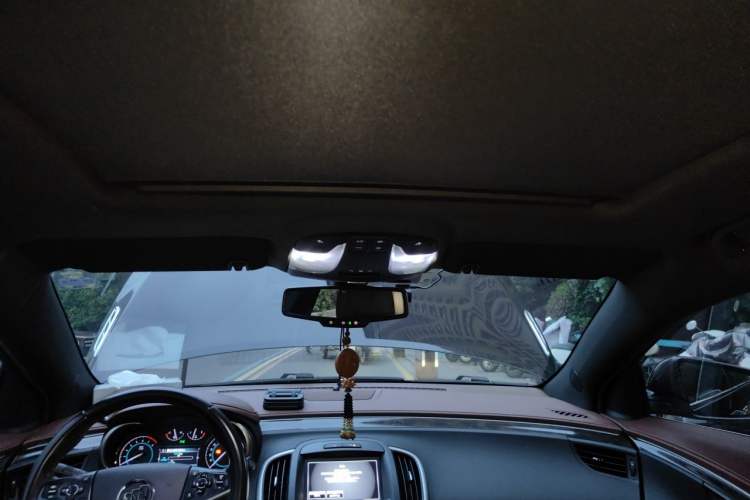 Used Buick LaCrosse 2013 2.4L SIDI Elite Comfort Version Headliner