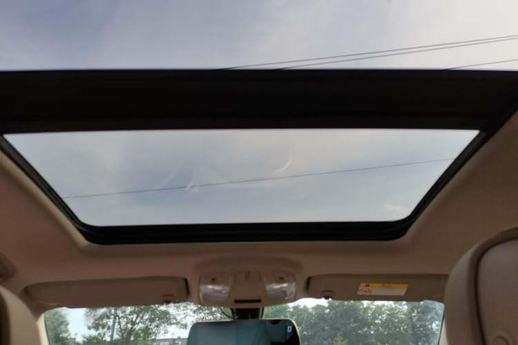 Used Buick LaCrosse 2013 2.4L SIDI Leading Comfort Version Headliner