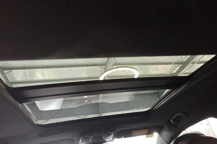 Used Buick LaCrosse 2013 2.0T SIDI Elite Tech Version Headliner