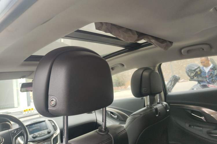 Used Buick LaCrosse 2013 2.0T SIDI Smart Luxury Flagship Edition Headliner