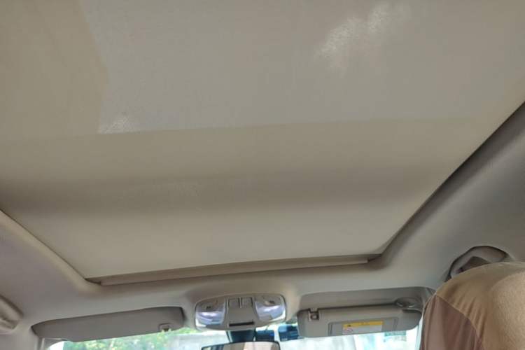Used Buick LaCrosse 2013 2.4L SIDI Leading Comfort Version Headliner