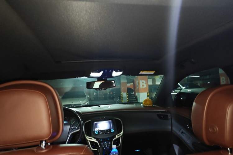 Used Buick LaCrosse 2013 2.4L SIDI Elite Comfort Version Headliner