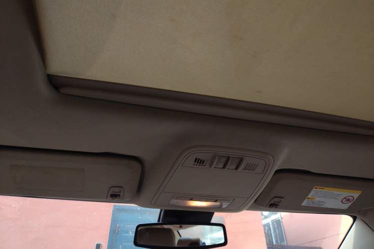 Used Buick LaCrosse 2013 2.4L SIDI Elite Comfort Version Headliner