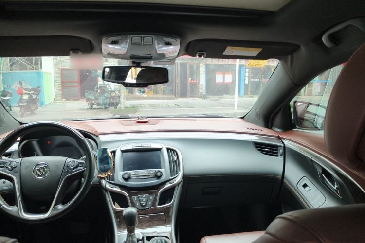 Used Buick LaCrosse 2013 2.4L SIDI Luxury Comfort Edition Headliner