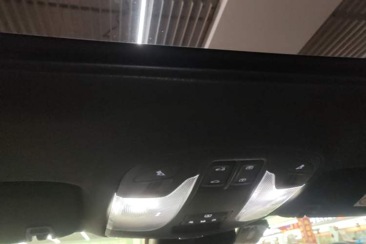 Used Buick LaCrosse 2013 3.0L SIDI V6 Smart Luxury Flagship Model Headliner