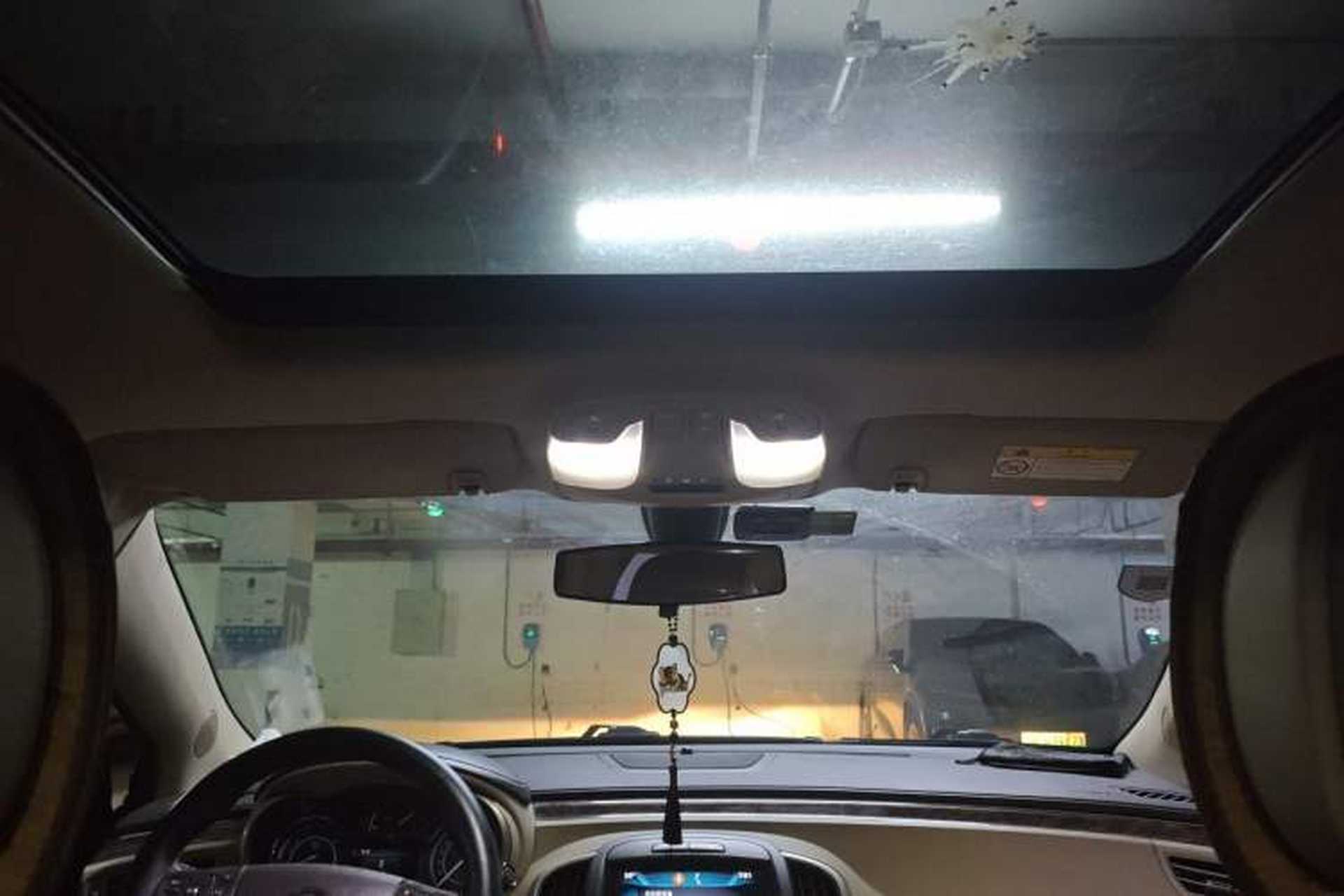 Used Buick LaCrosse 2013 2.4L SIDI Leading Comfort Version Headliner