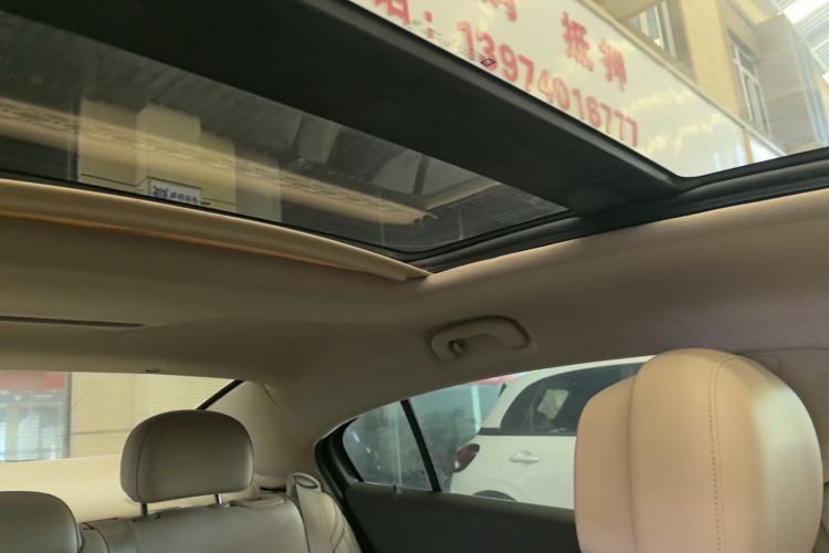 Used Buick LaCrosse 2013 2.4L SIDI Leading Comfort Version Headliner