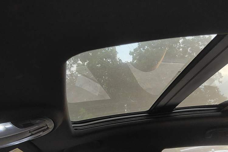 Used Buick LaCrosse 2013 2.4L SIDI Luxury Comfort Edition Headliner