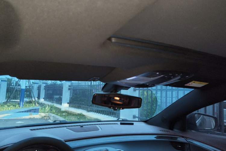 Used Buick LaCrosse 2013 2.4L SIDI Elite Comfort Version Headliner
