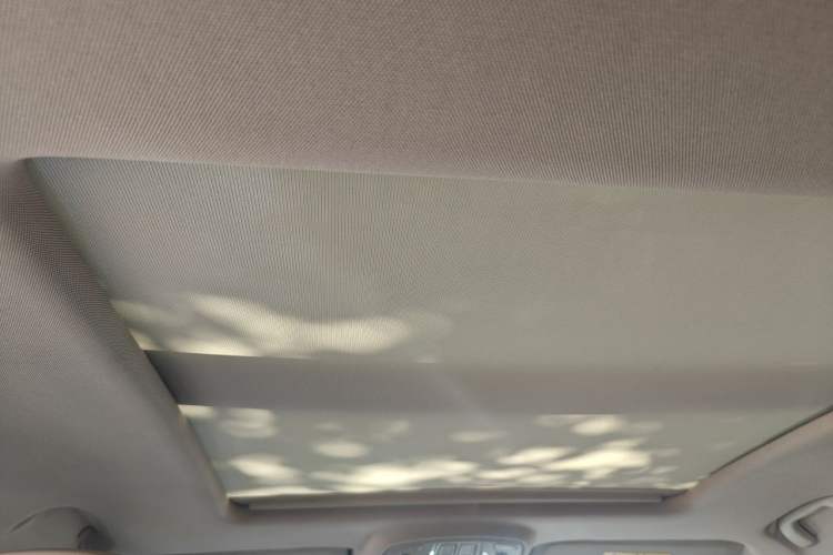 Used Buick LaCrosse 2013 2.4L SIDI Leading Comfort Version Headliner