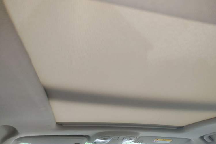 Used Buick LaCrosse 2013 2.4L SIDI Leading Comfort Version Headliner