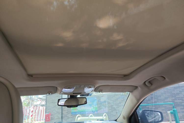 Used Buick LaCrosse 2013 2.4L SIDI Elite Comfort Version Headliner