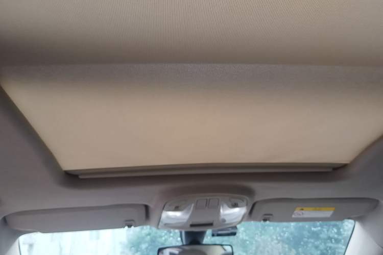 Used Buick LaCrosse 2013 2.4L SIDI Leading Comfort Version Headliner