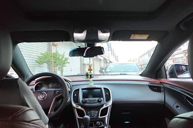 Used Buick LaCrosse 2013 2.4L SIDI Elite Comfort Version Headliner