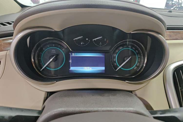 Used Buick LaCrosse 2013 2.4L SIDI Leading Comfort Version Instrument Cluster