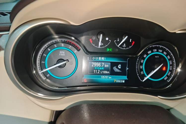 Used Buick LaCrosse 2013 2.4L SIDI Leading Comfort Version Instrument Cluster