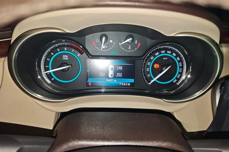 Used Buick LaCrosse 2013 2.4L SIDI Leading Comfort Version Instrument Cluster