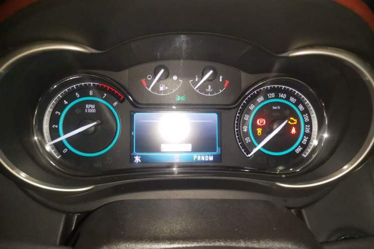 Used Buick LaCrosse 2013 2.4L SIDI Leading Comfort Version Instrument Cluster