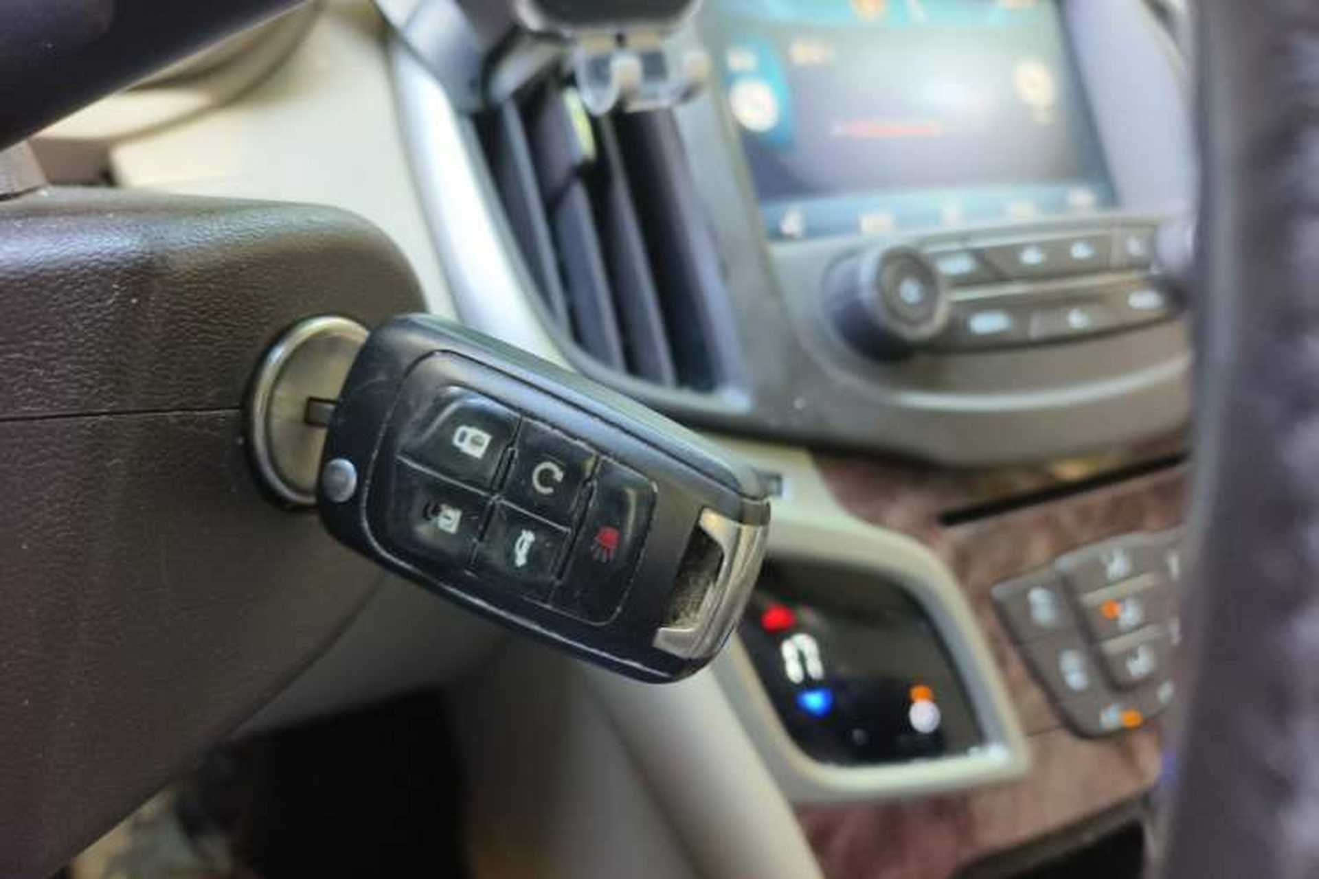 Used Buick LaCrosse 2013 2.4L SIDI Leading Comfort Version Interior 1