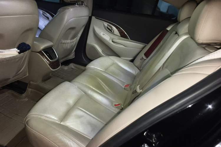 Used Buick LaCrosse 2013 2.4L SIDI Leading Comfort Version Interior 4