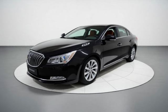 Ojetý Buick LaCrosse 2013 2.0T SIDI Smart Luxury Flagship Edition
