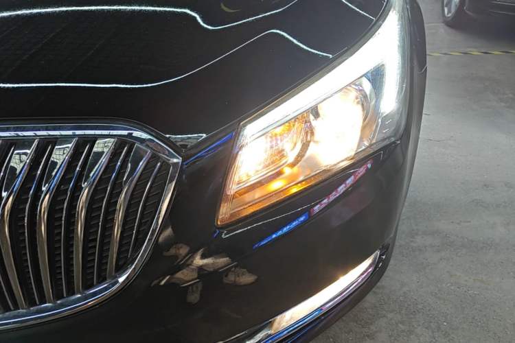 Used Buick LaCrosse 2013 2.4L SIDI Leading Comfort Version Left Front Headlight