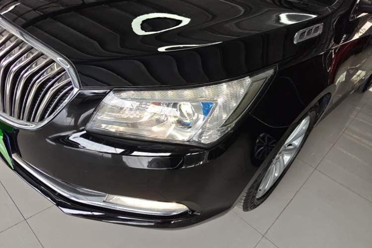 Used Buick LaCrosse 2013 2.0T SIDI Elite Tech Version Left Front Headlight
