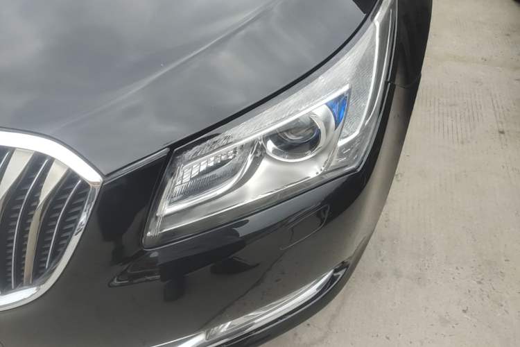 Used Buick LaCrosse 2013 2.4L SIDI Luxury Comfort Edition Left Front Headlight