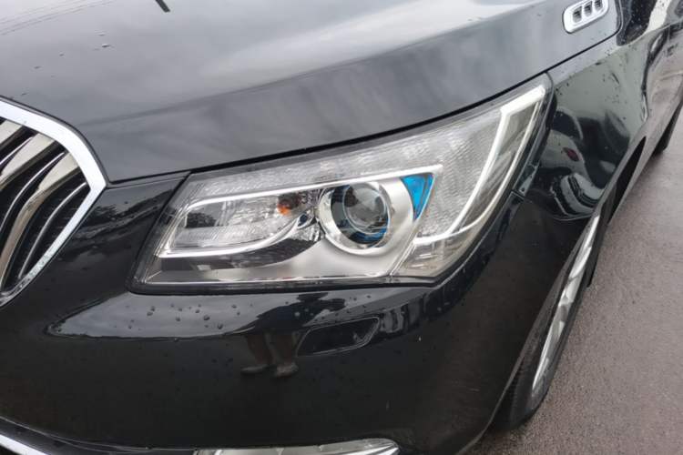Used Buick LaCrosse 2013 2.4L SIDI Elite Comfort Version Left Front Headlight