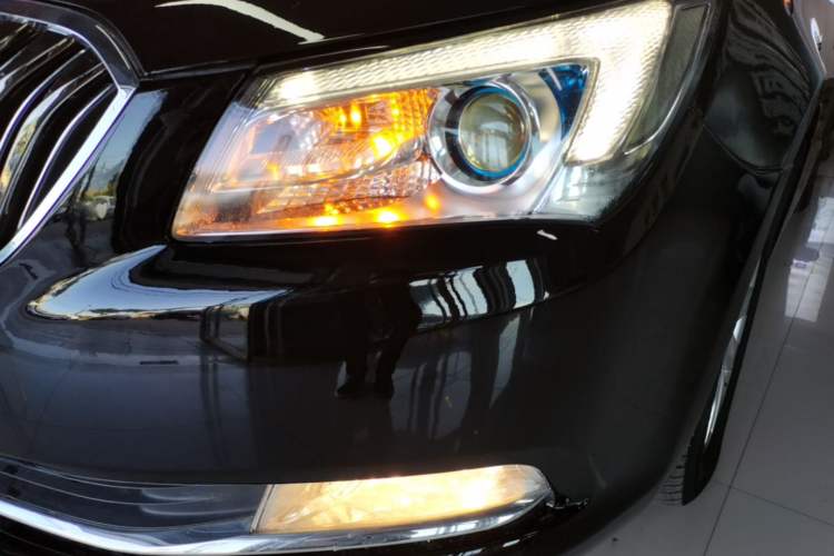 Used Buick LaCrosse 2013 2.4L SIDI Leading Comfort Version Left Front Headlight
