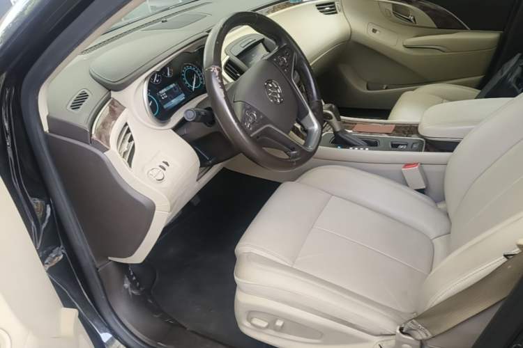 Used Buick LaCrosse 2013 2.4L SIDI Leading Comfort Version Left Front Seat