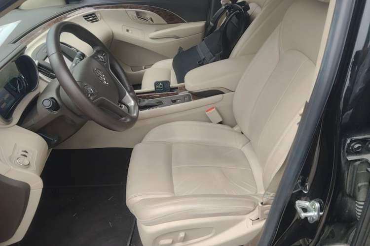 Used Buick LaCrosse 2013 2.4L SIDI Leading Comfort Version Left Front Seat
