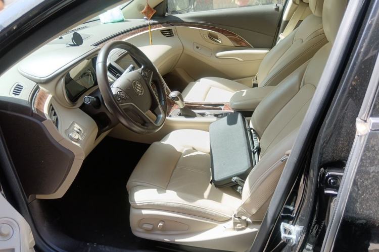 Used Buick LaCrosse 2013 2.4L SIDI Leading Comfort Version Left Front Seat
