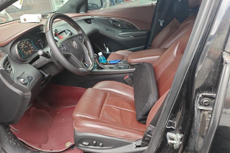 Used Buick LaCrosse 2013 2.4L SIDI Luxury Comfort Edition Left Front Seat