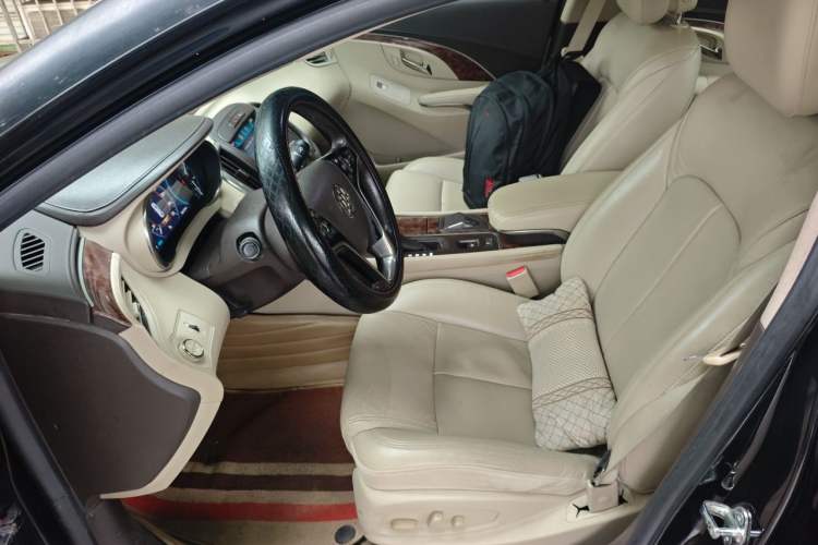Used Buick LaCrosse 2013 2.4L SIDI Luxury Comfort Edition Left Front Seat