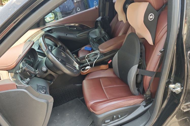 Used Buick LaCrosse 2013 2.4L SIDI Luxury Comfort Edition Left Front Seat