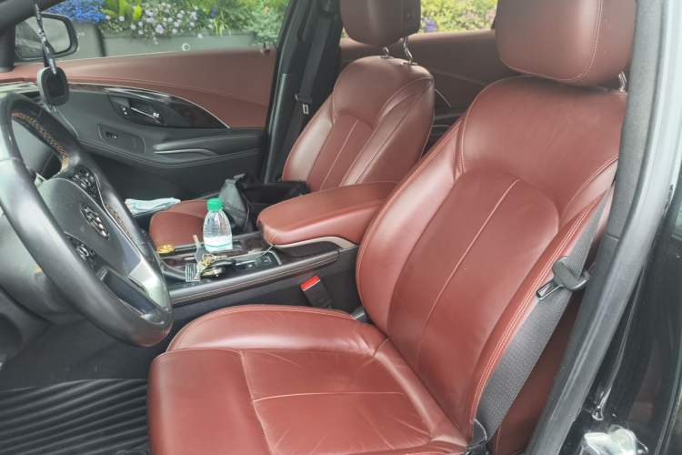 Used Buick LaCrosse 2013 2.4L SIDI Elite Comfort Version Left Front Seat