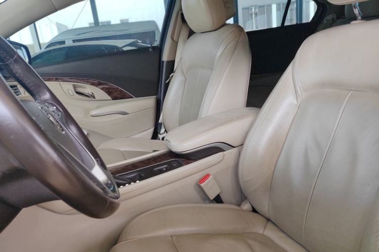 Used Buick LaCrosse 2013 2.4L SIDI Leading Comfort Version Left Front Seat