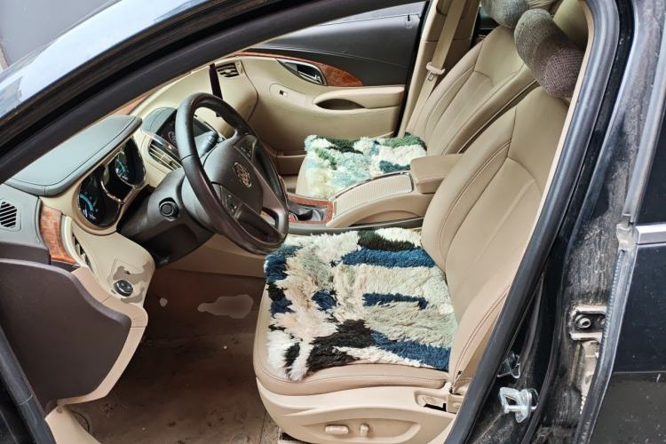 Used Buick LaCrosse 2013 2.4L SIDI Elite Comfort Version Left Front Seat