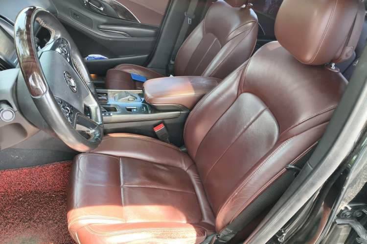 Used Buick LaCrosse 2013 2.4L SIDI Luxury Comfort Edition Left Front Seat