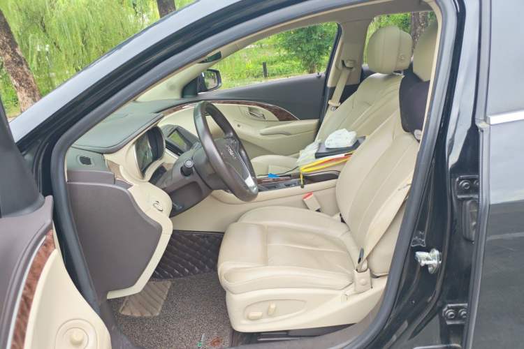Used Buick LaCrosse 2013 2.4L SIDI Leading Comfort Version Left Front Seat