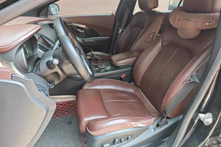 Used Buick LaCrosse 2013 3.0L SIDI V6 Smart Luxury Flagship Model Left Front Seat