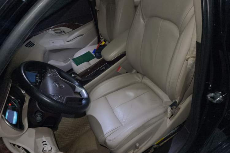 Used Buick LaCrosse 2013 2.4L SIDI Leading Comfort Version Left Front Seat