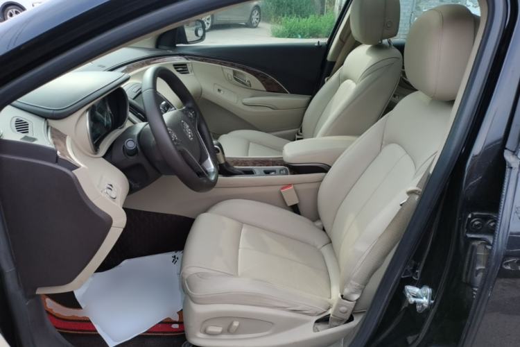 Used Buick LaCrosse 2013 2.4L SIDI Leading Comfort Version Left Front Seat