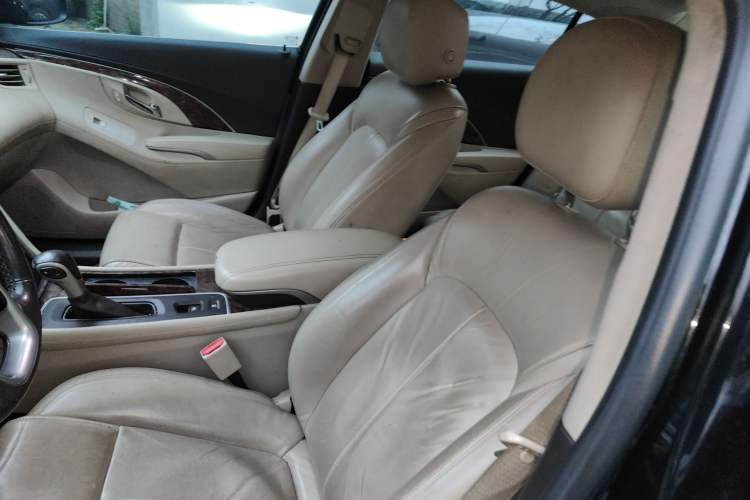 Used Buick LaCrosse 2013 2.4L SIDI Leading Comfort Version Left Front Seat
